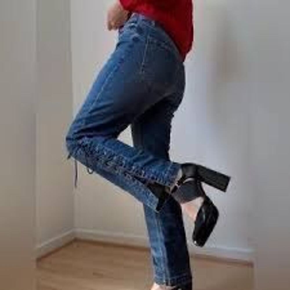NWT MRSP $120 Oliver Logan 26 Mulberry Lace up Jeans
